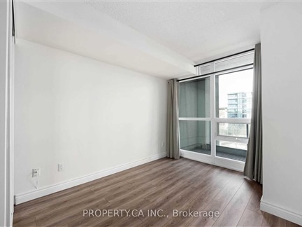 215 Fort York Blvd 414