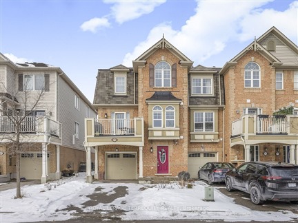 471 Dalhousie Gate, Milton