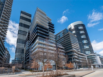 110 Marine Parade Dr 807, Etobicoke