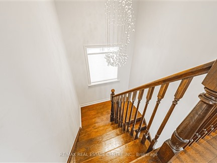 107 Hazelton Ave