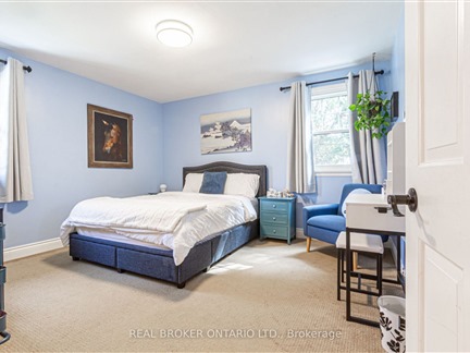 15 Coachman Cres